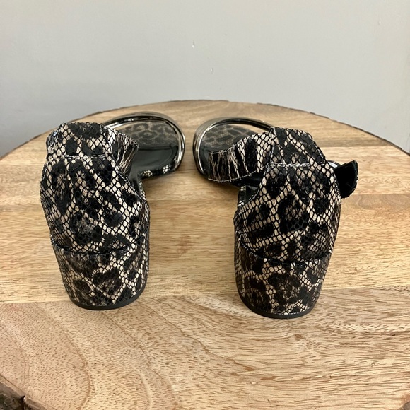 AGL Designer Attilio Giusti Leombruni Snakeskin Sandals Size 11.5(41.5) NEW - Picture 4 of 10